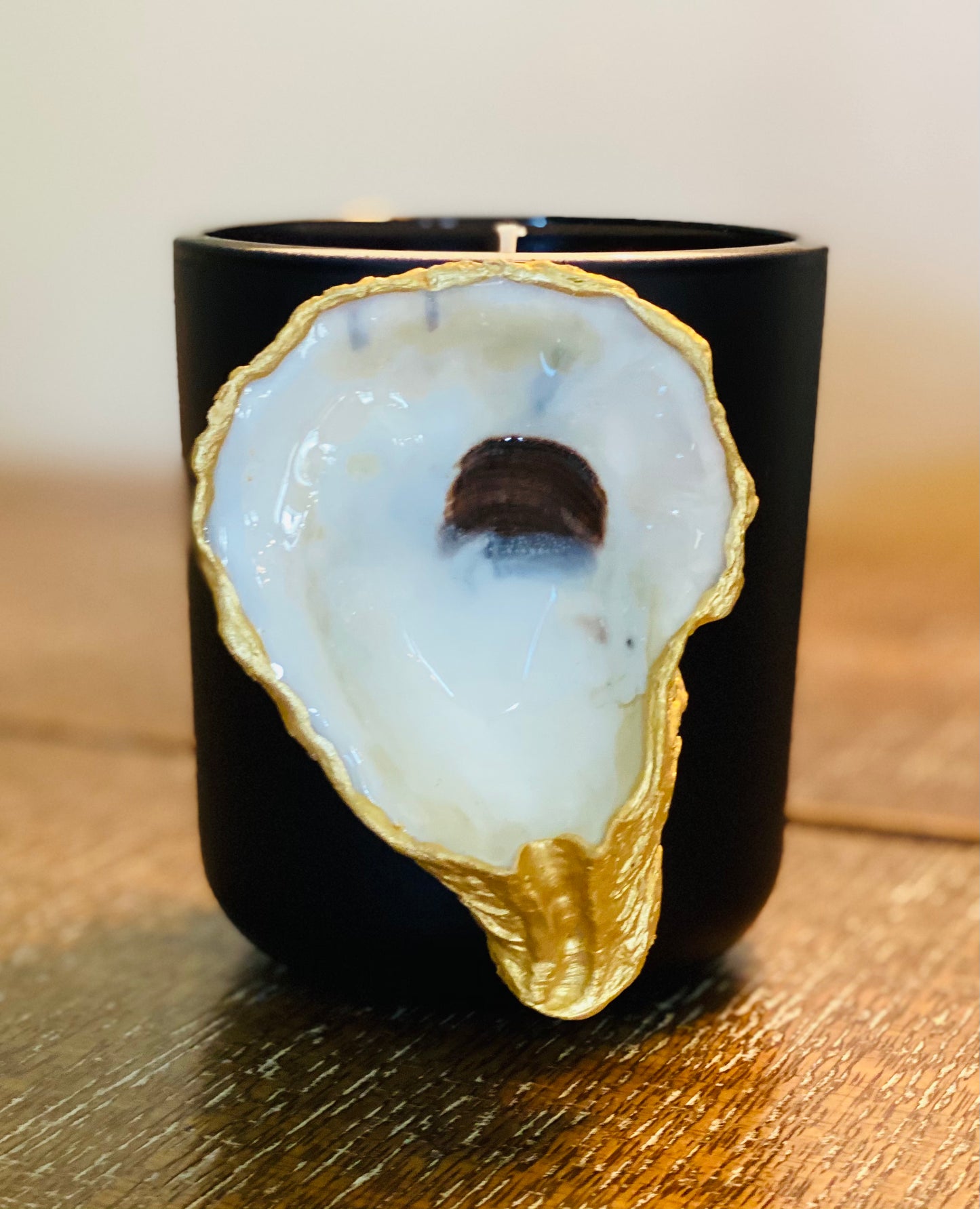 Autumn Breeze - Bella Luxury Candles / Black Matte Candle Vessel