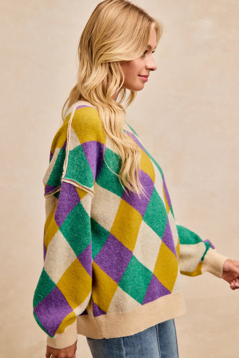 MARDI GRAS DIAMOND PATTERN
ARTWORK SWEATER TOP