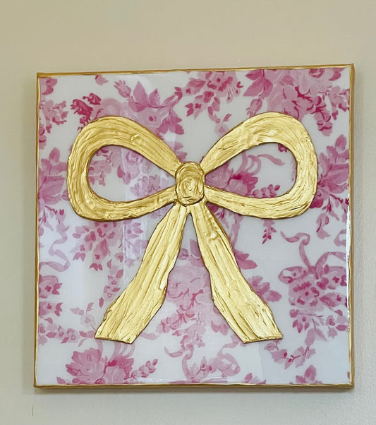 Fancy Gold Bow on 16x16