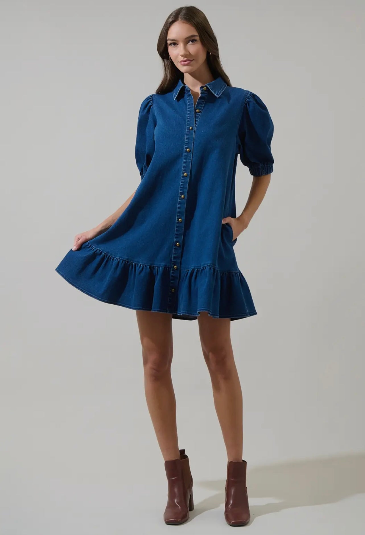 Jamie Denim Levy Button Down
Shift Dress