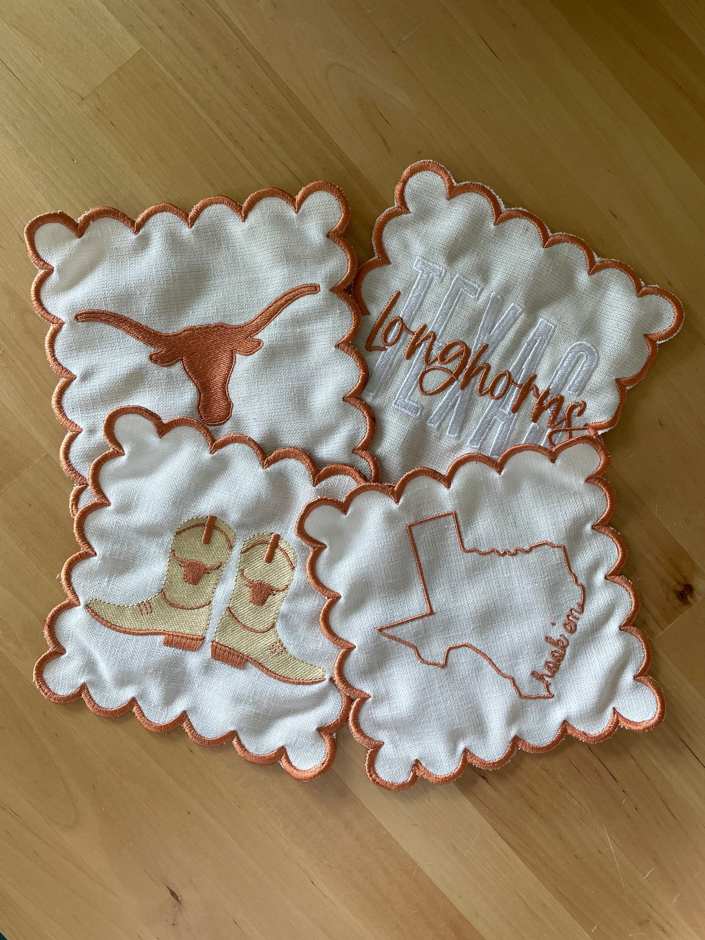 Linen Cocktail Napkins - "Hook 'em"