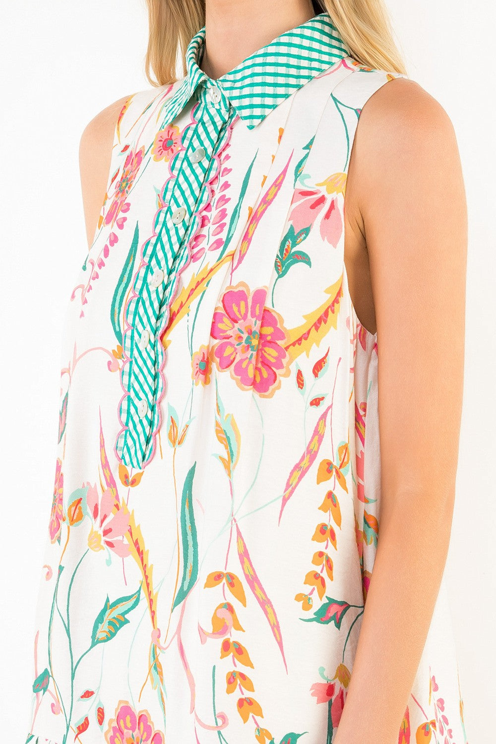 Sleeveless Gingham Collared Floral Dress