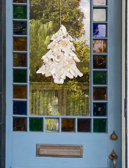 Christmas Tree Crushed Oyster Door Hanger